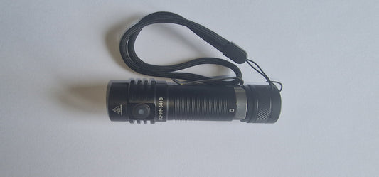 Sofirn SC18 oppladbar lommelykt