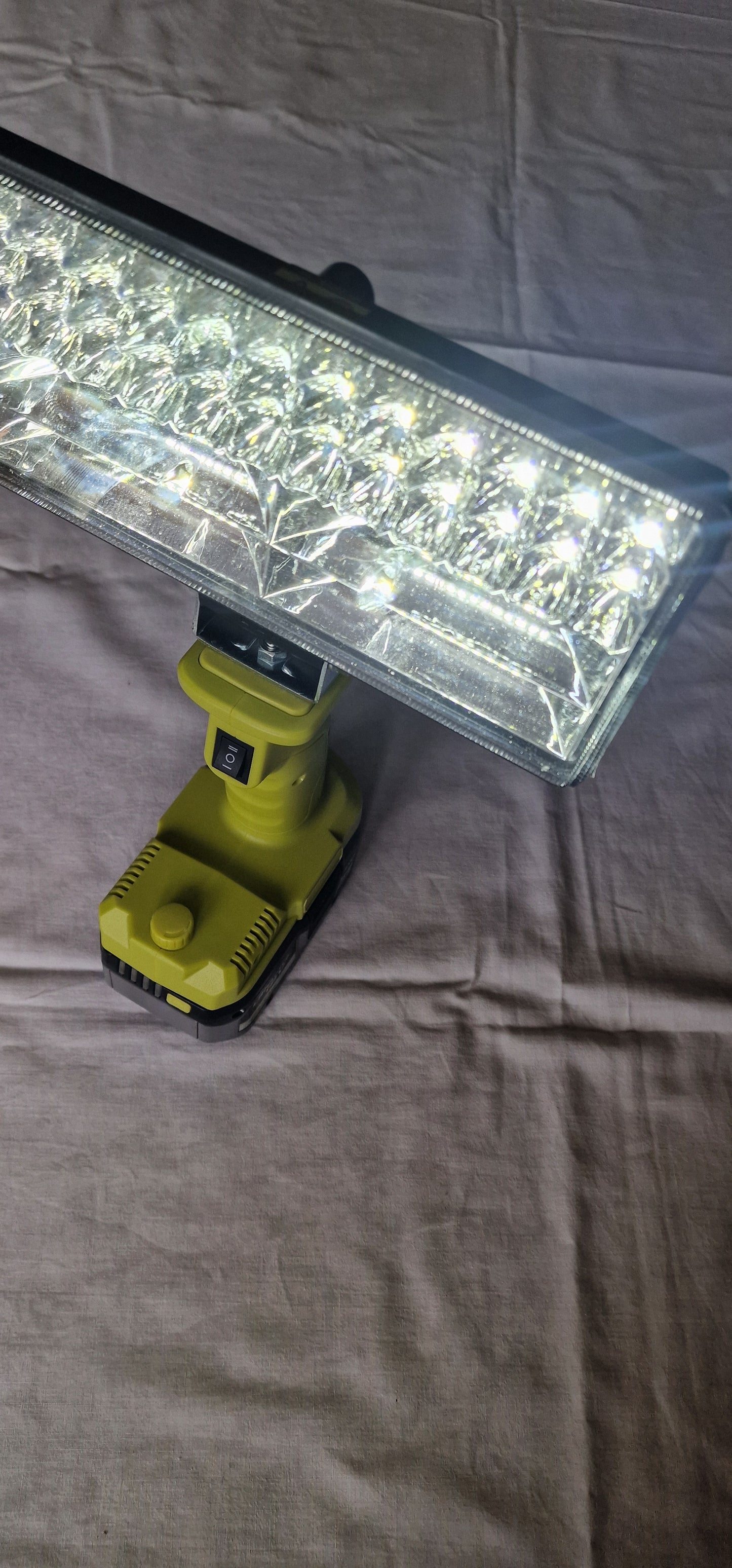 LED arbeidslampe 35W for Ryobi-batteri